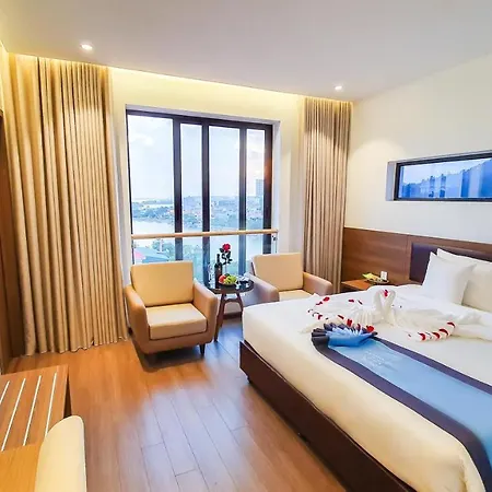 Newyork Hotel